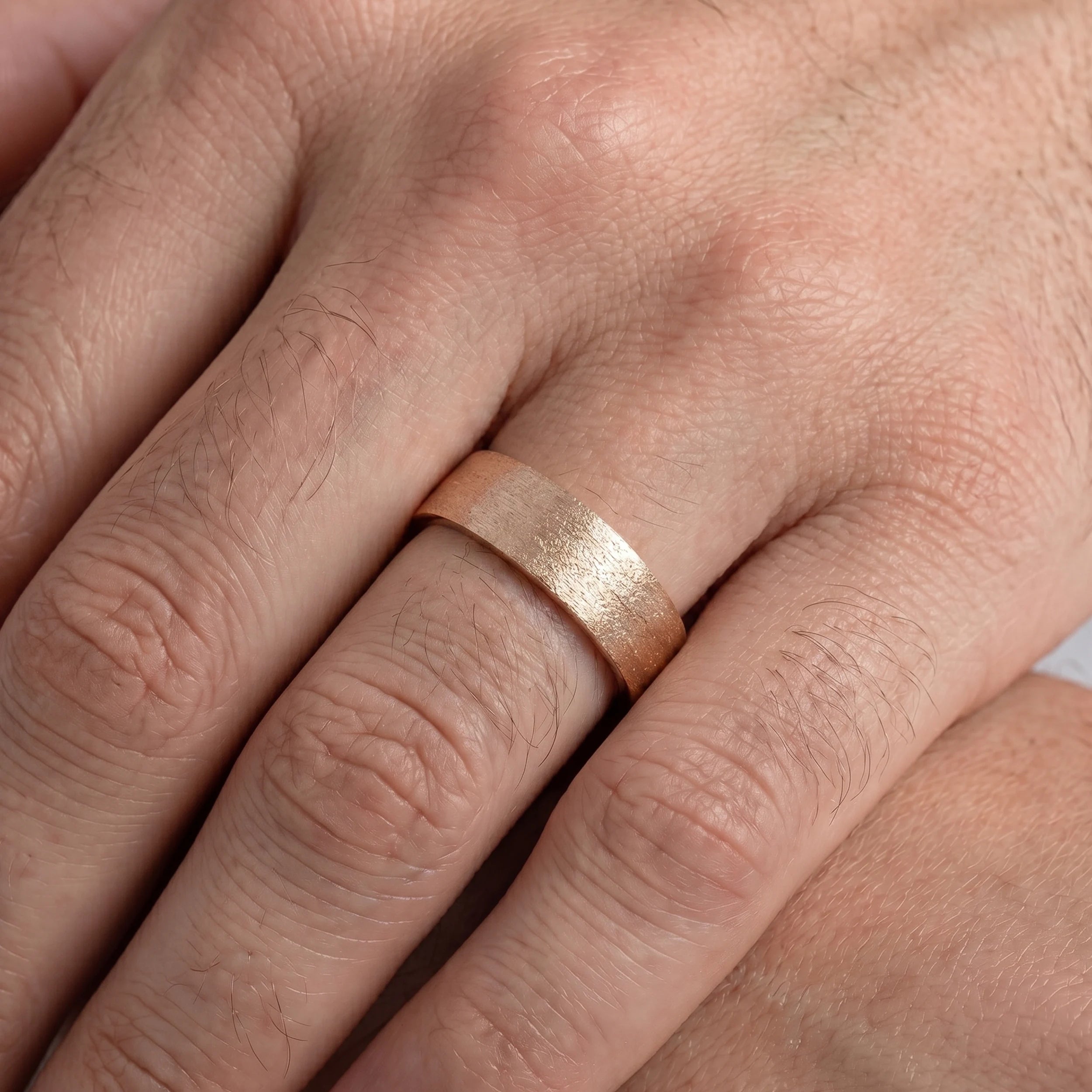 Brushed Round Diamond Hidden Men's Wedding Band