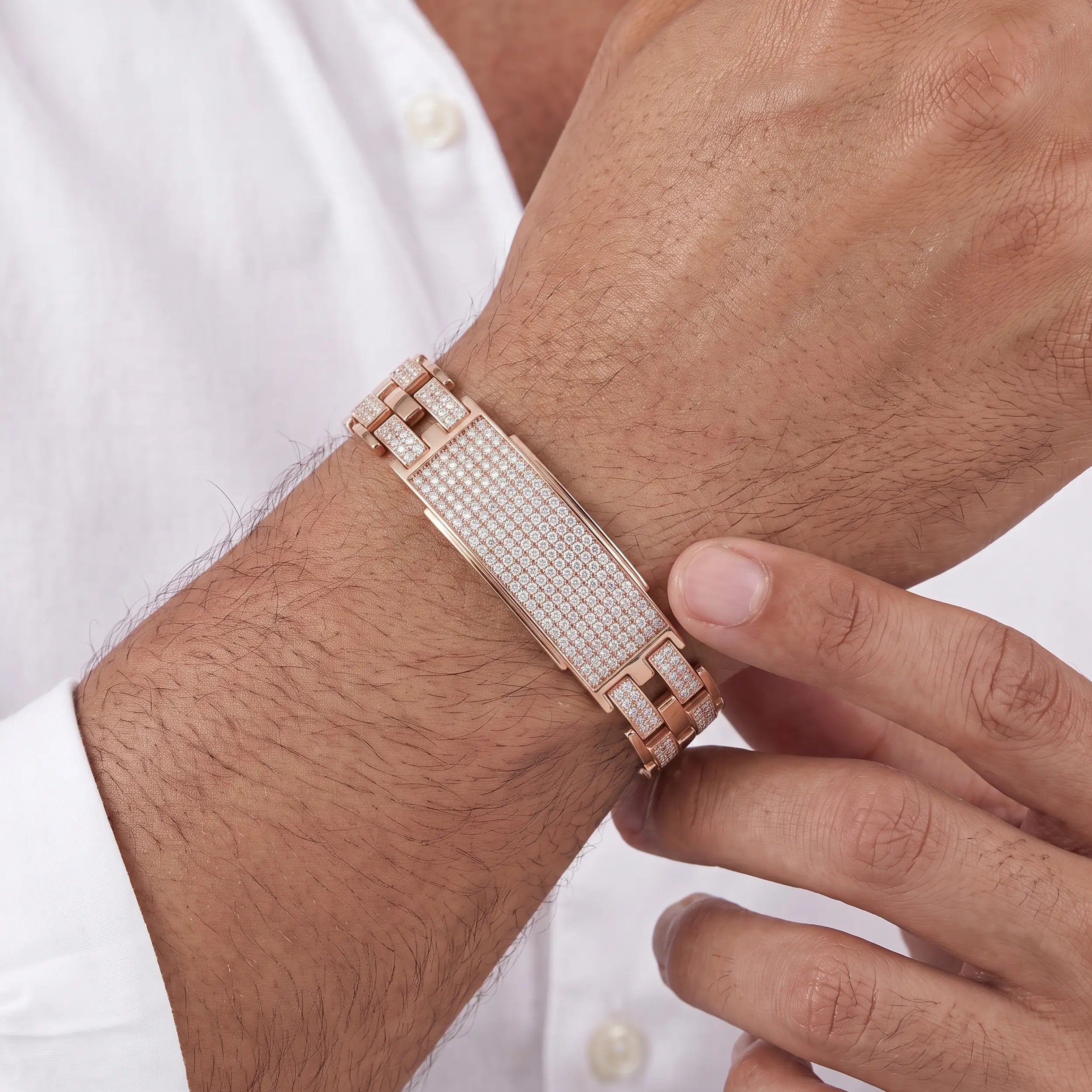 Pave Set Round Diamond Men's Bracelet