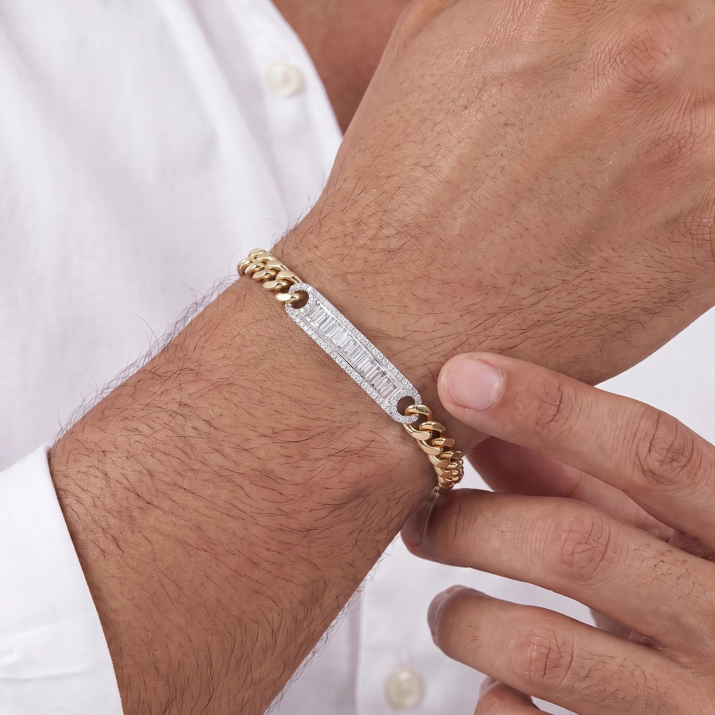 Baguette Diamond Bar Curb Link Men's Bracelet