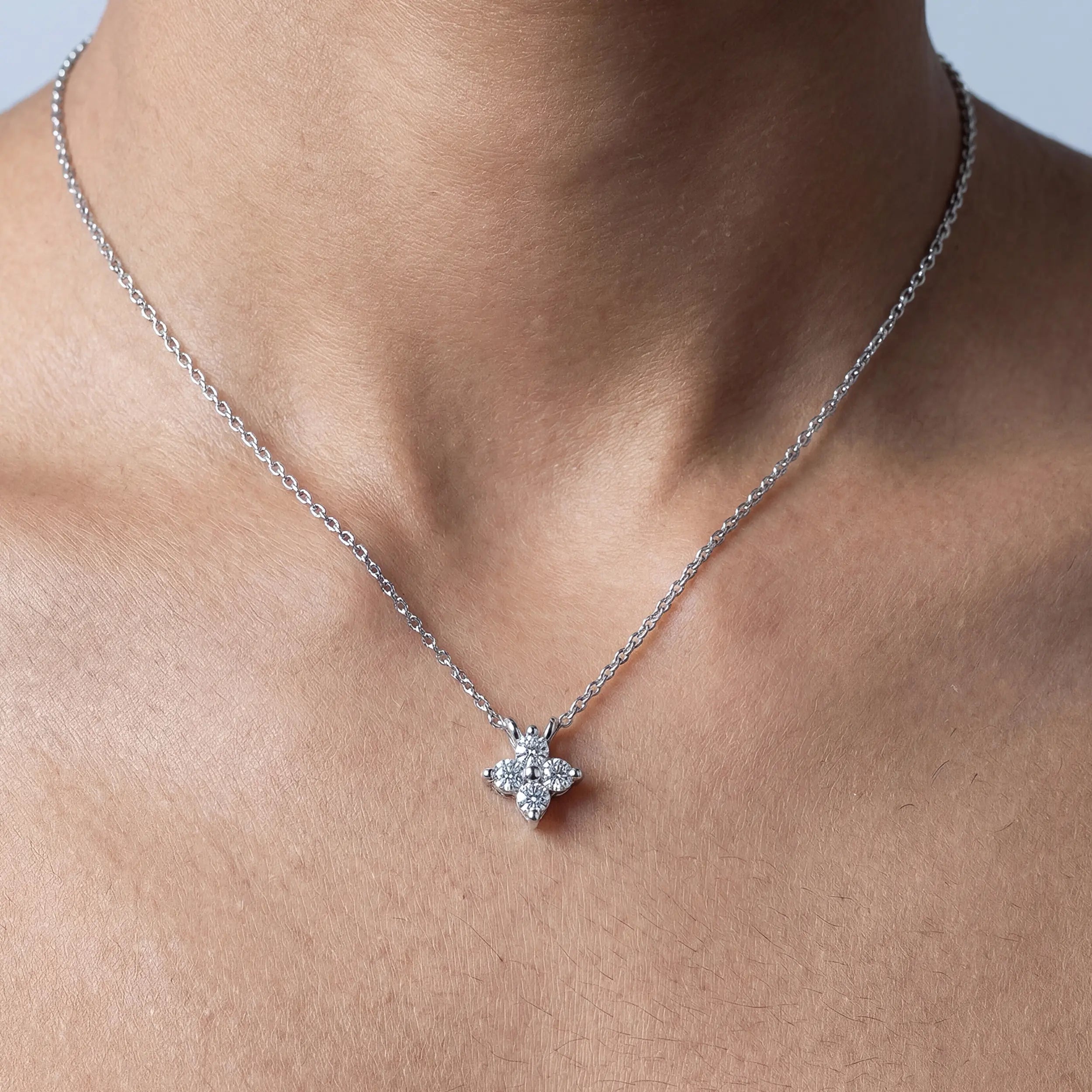 Round Cut Lab Grown Diamond Flower Pendant Rings