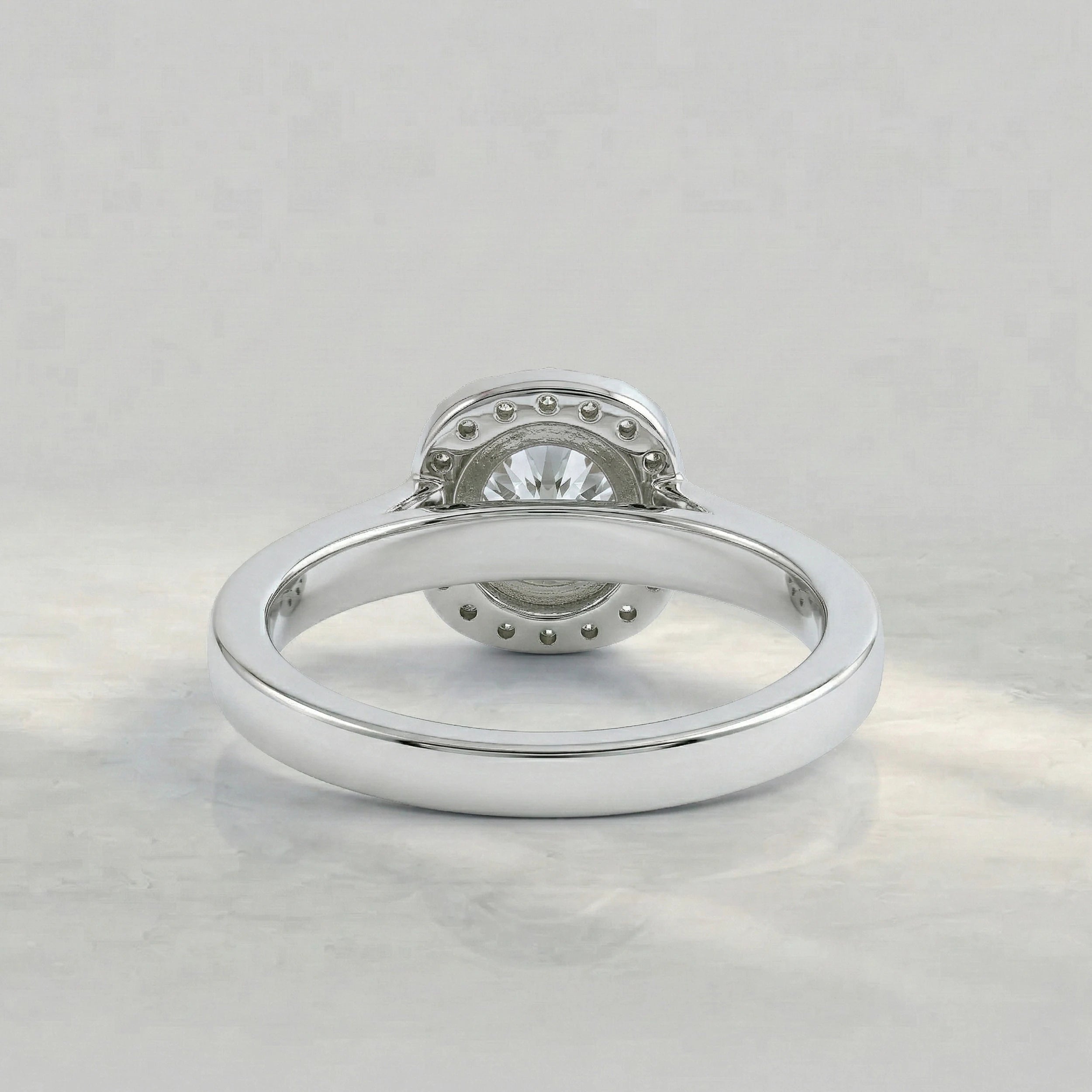 Round Cut Halo Diamond Engagement Ring Rings
