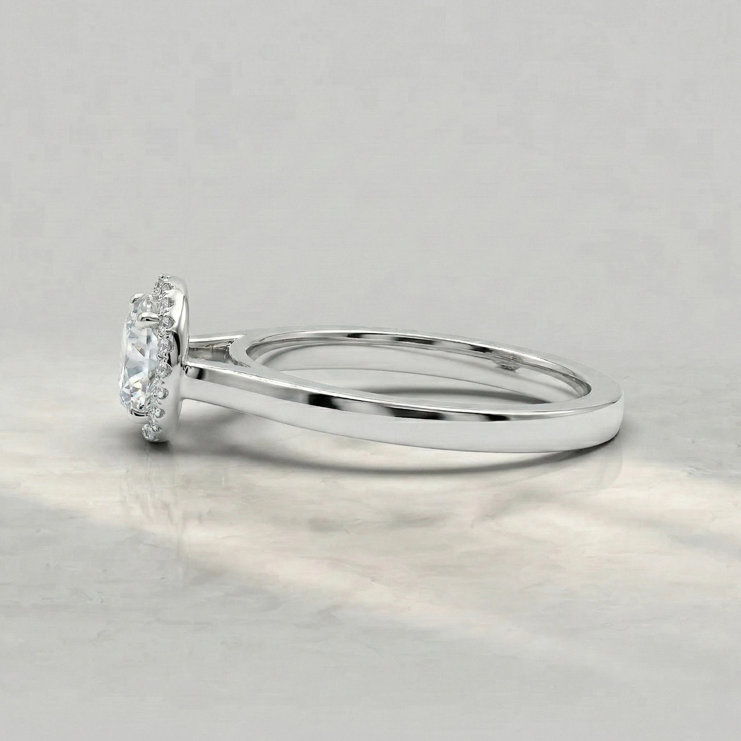 Round Cut Halo Diamond Engagement Ring Rings