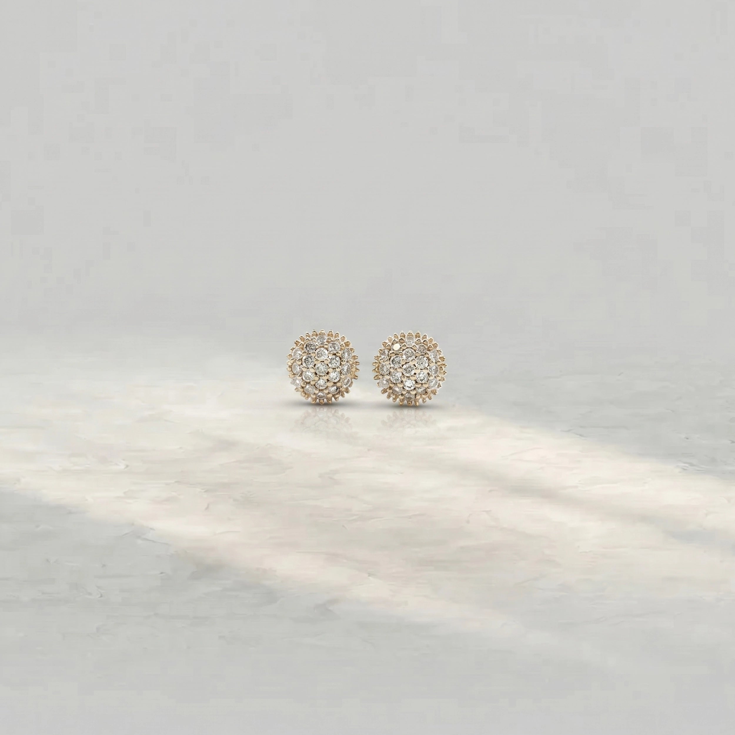 Round Diamond Cluster Stud