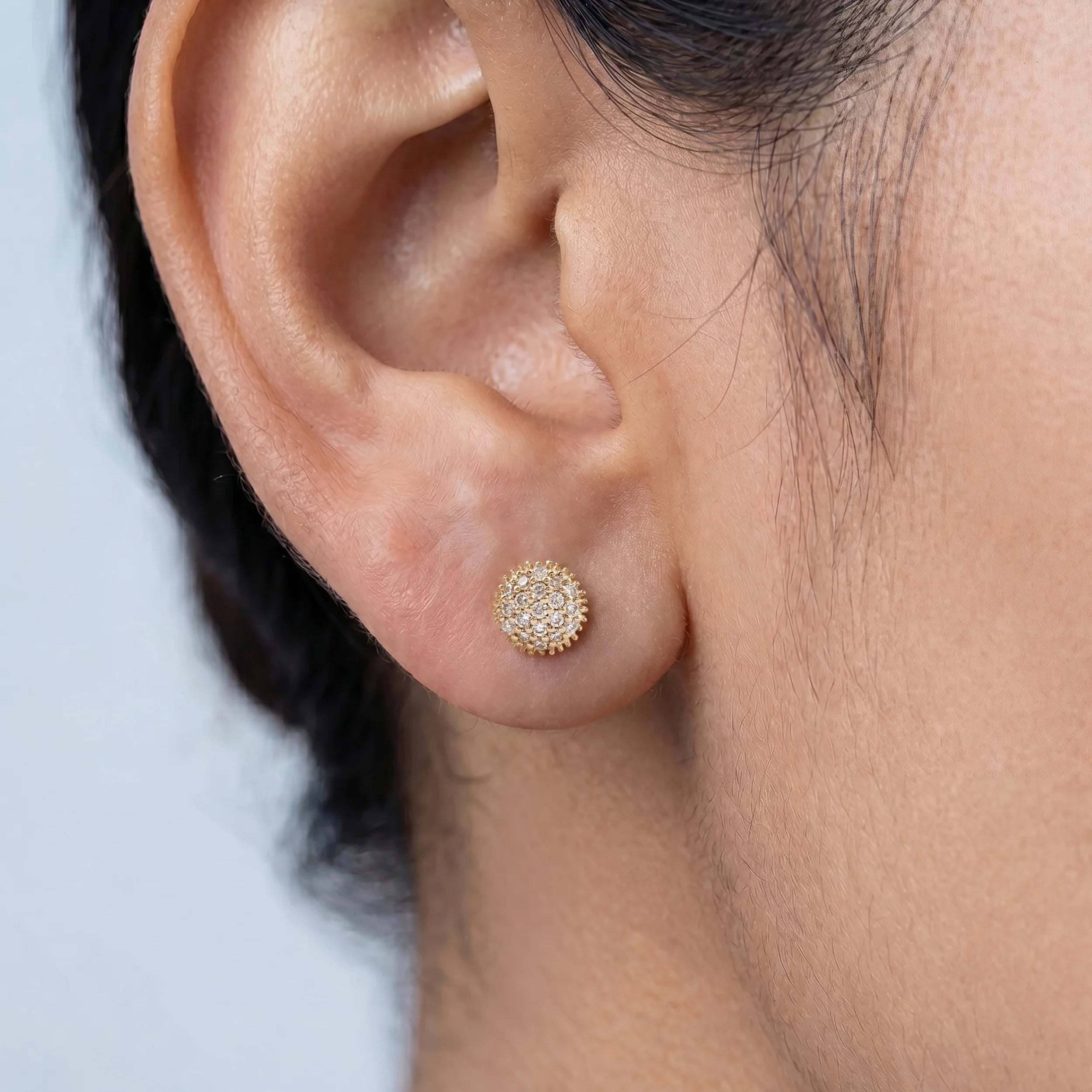 Round Diamond Cluster Stud