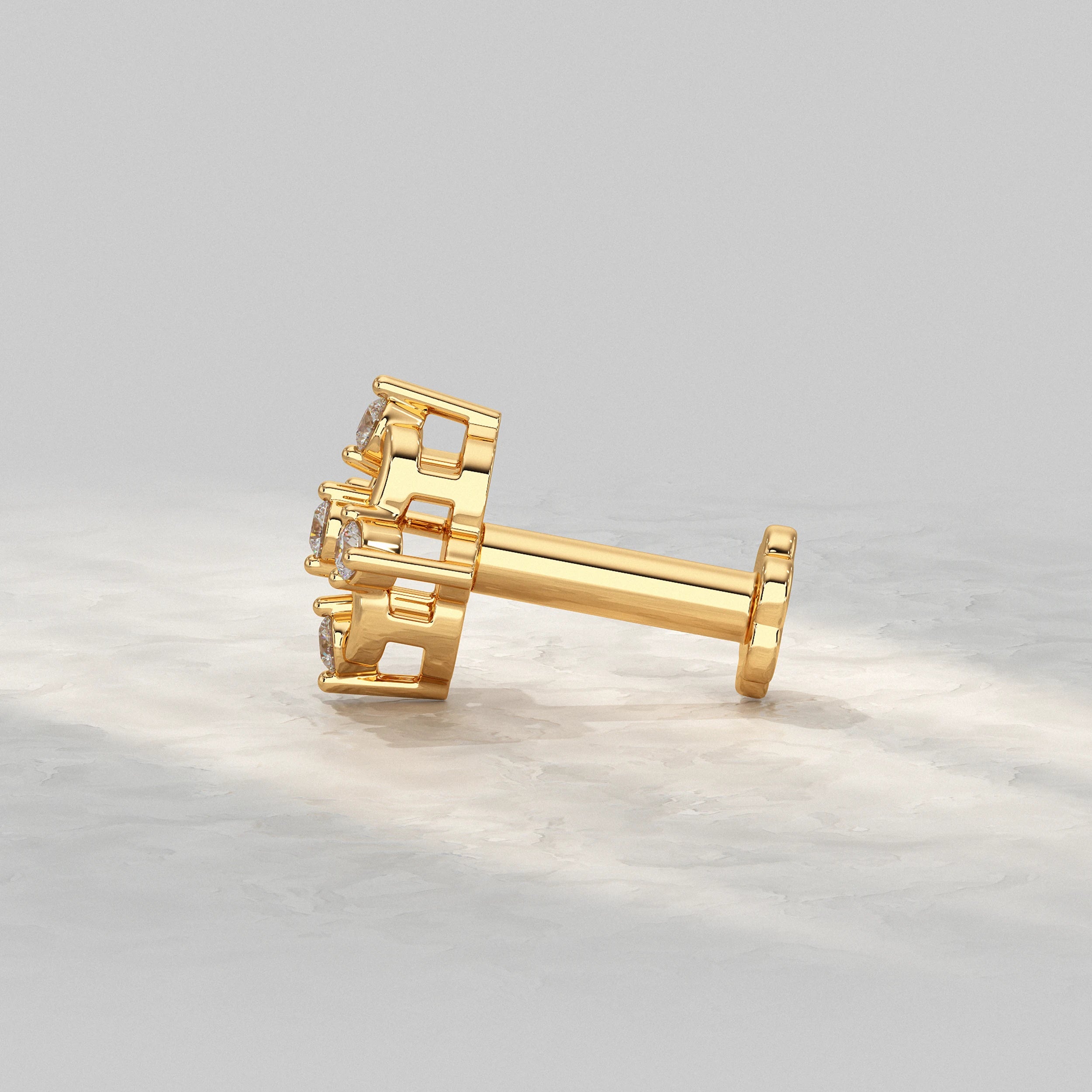 Vintage-Inspired-Yellow-Gold-Nose-Pin-With-Round-Brilliant-Diamonds