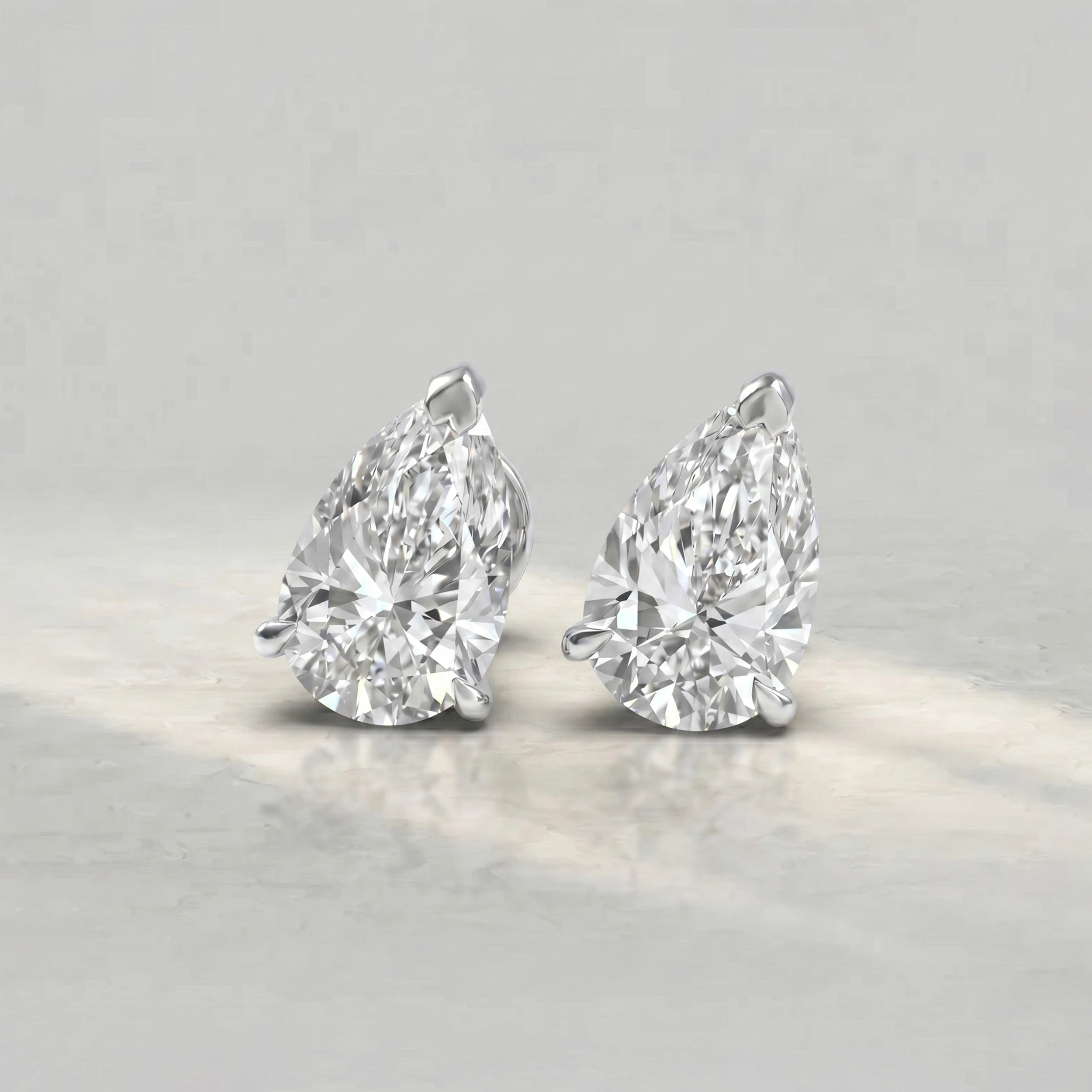 Pear Lab Diamond Stud Earrings Earrings