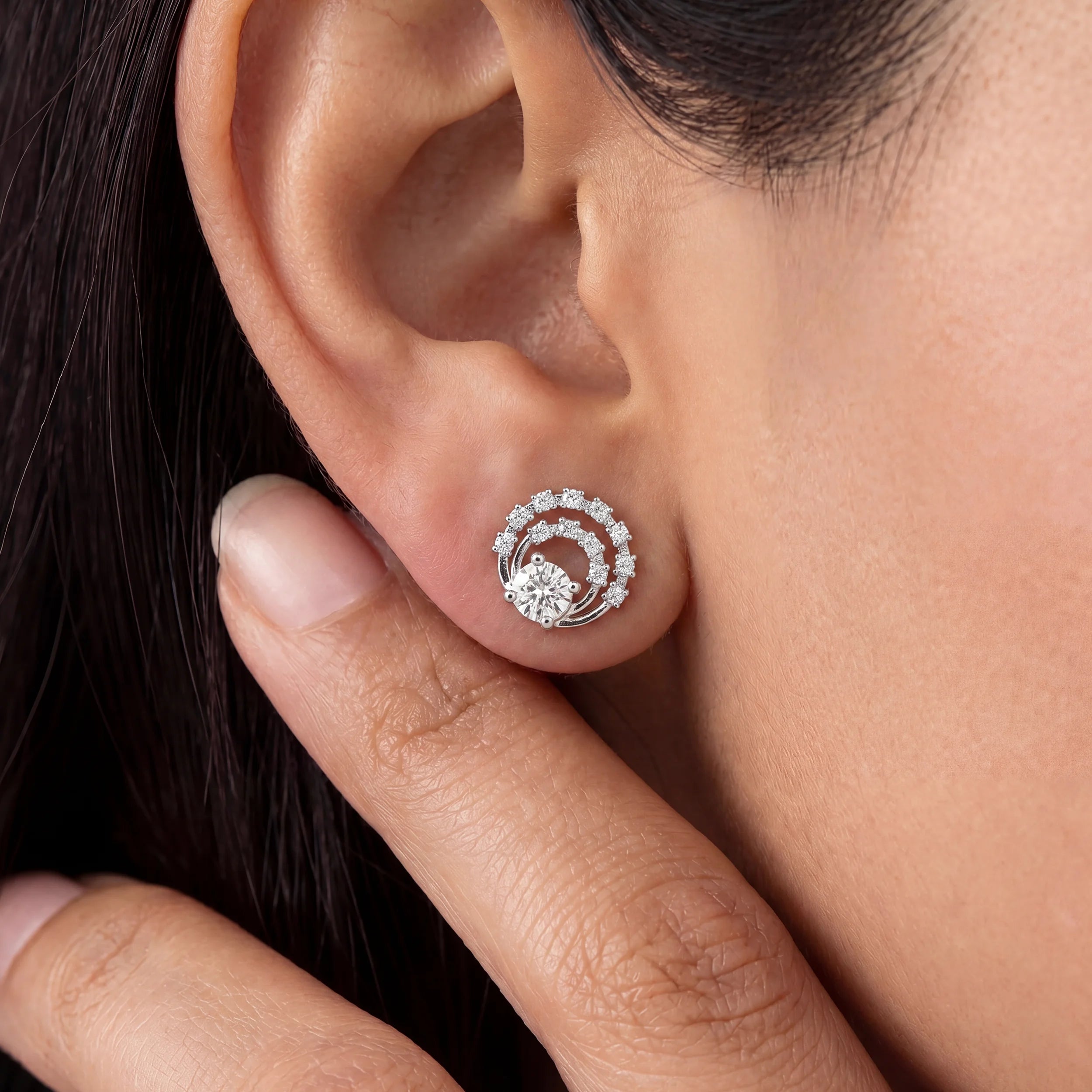 Round Diamond Twin Open Circle Stud Earring