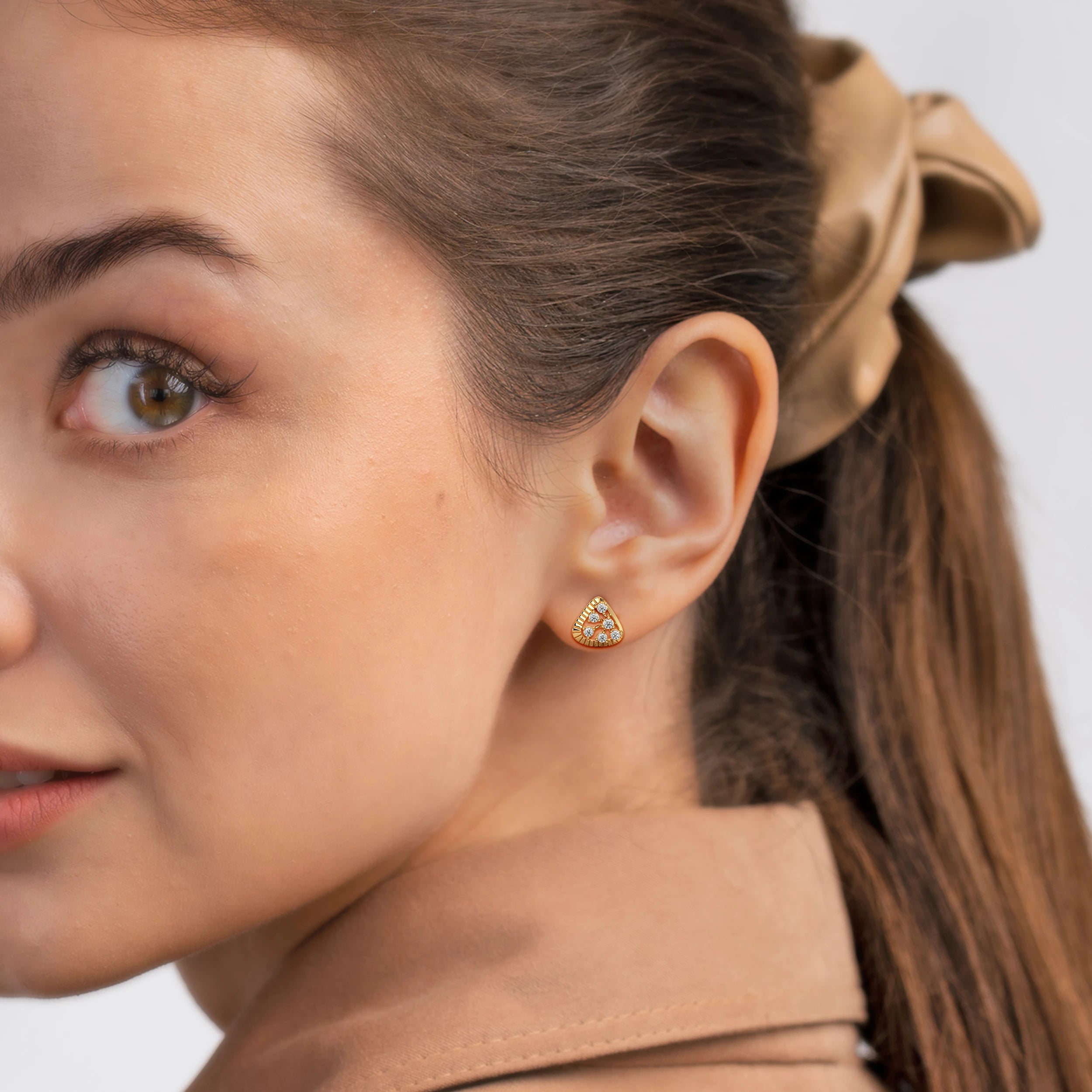 Round Lab Diamond Triangular Stud Earrings