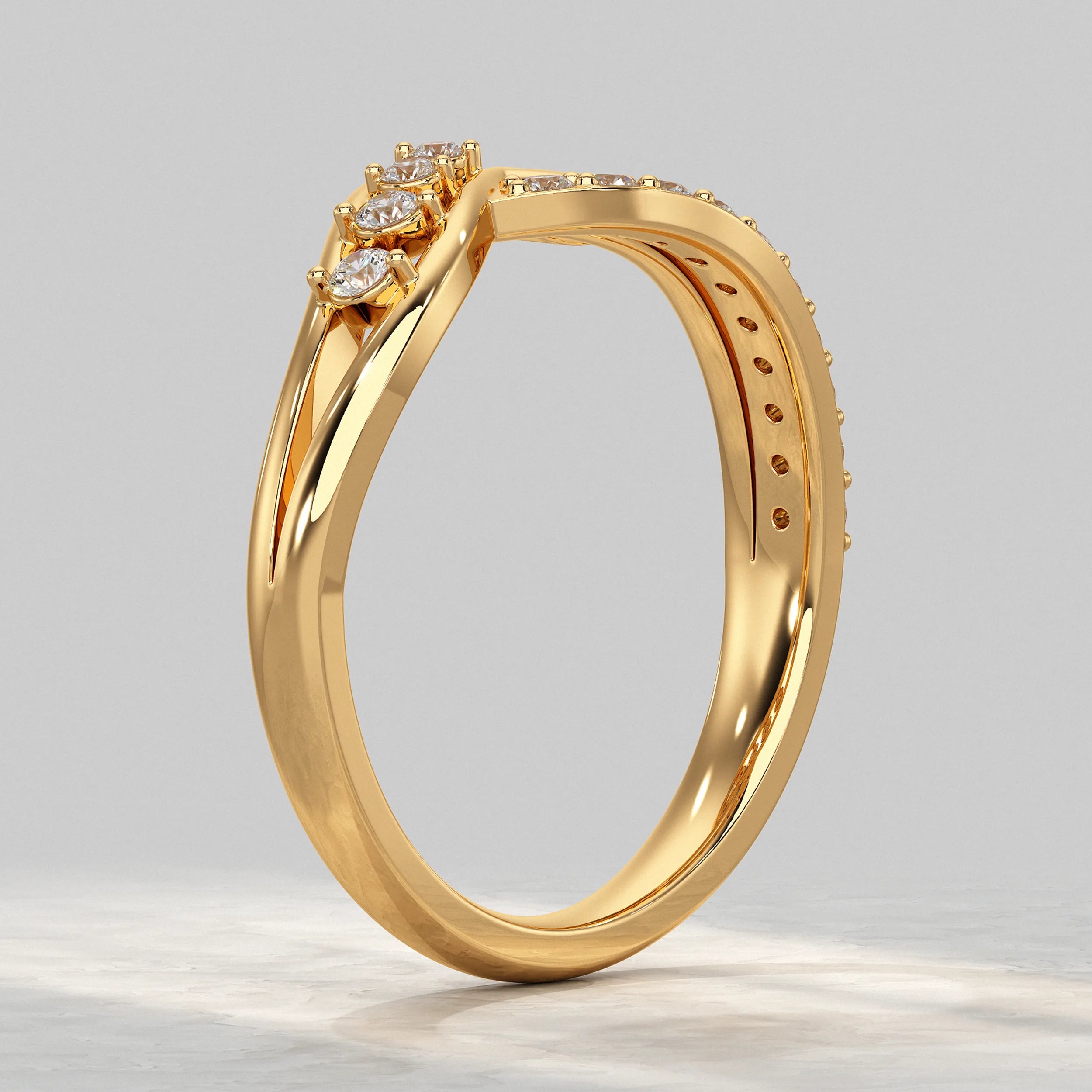 Crossover Round Cut Diamond Cluster Ring